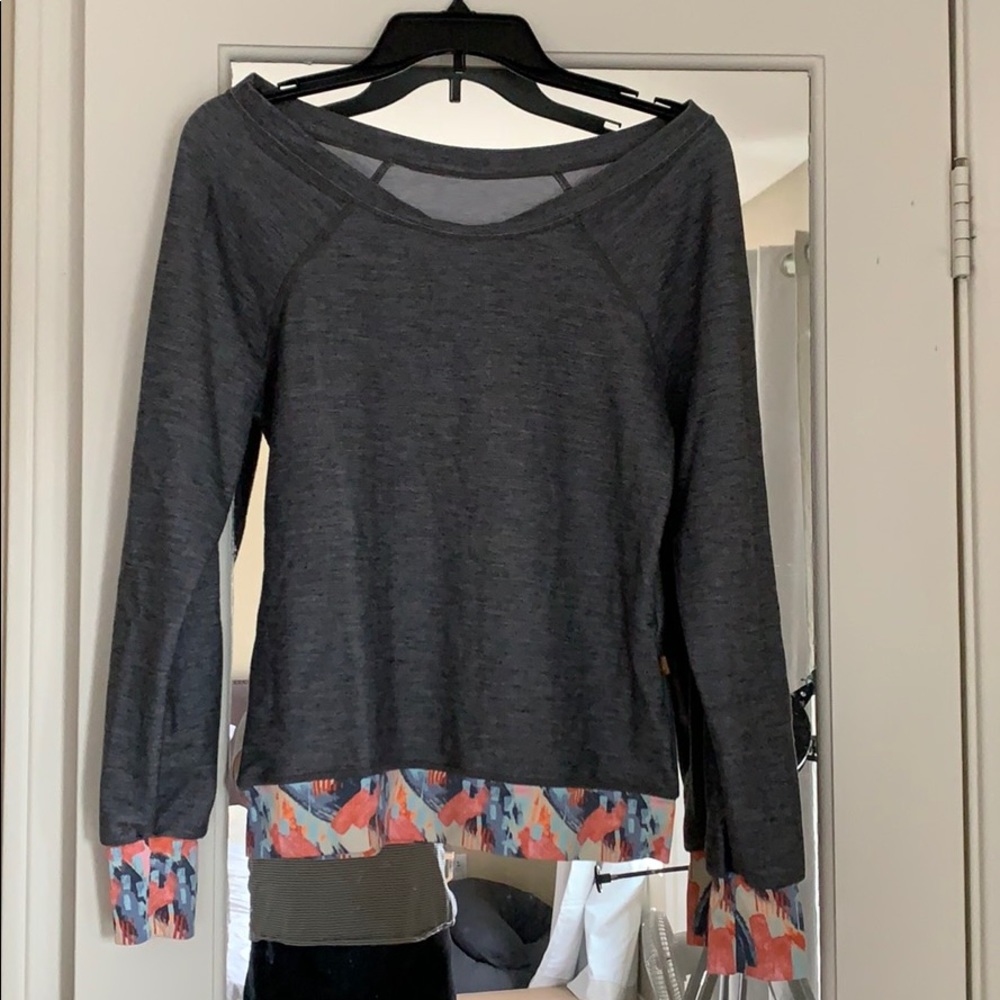 Maaj | grey and multicolored sweatshirt